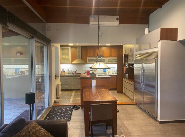 Casa · 480m² · 15 Ambientes · 7 Cocheras