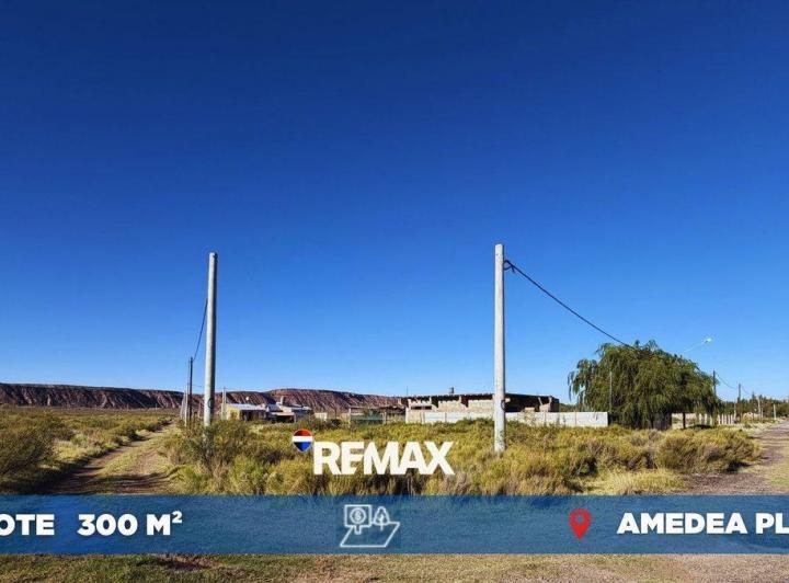 Terreno · 300m²