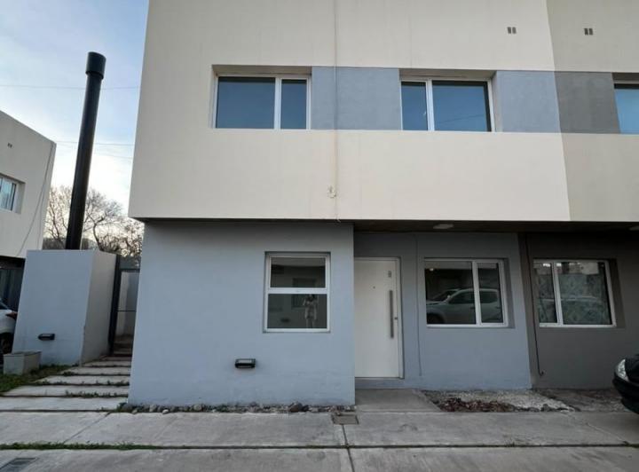 PH · 80m² · 4 Ambientes · 2 Cocheras