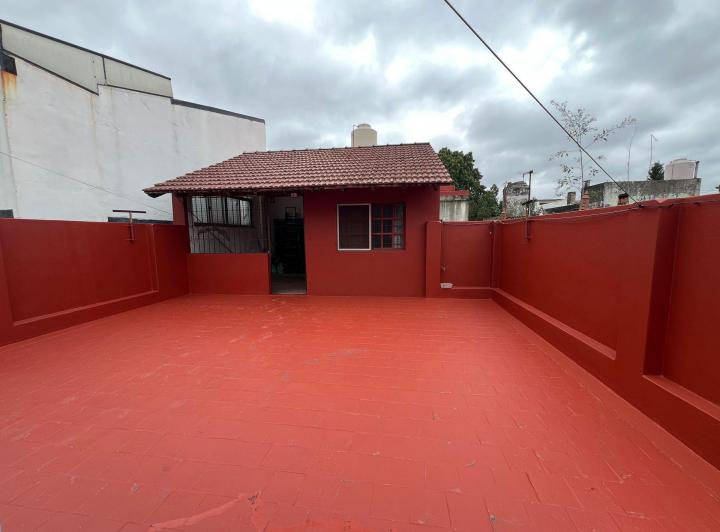 PH · 255m² · 6 Ambientes · 1 Cochera