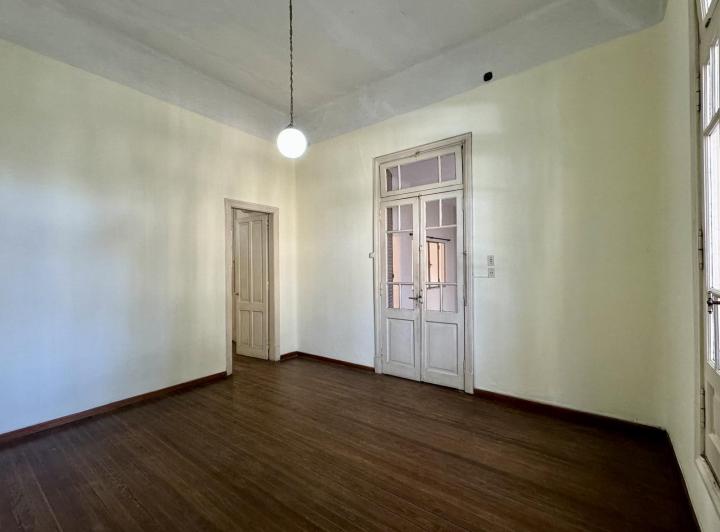 Casa · 170m² · 5 Ambientes