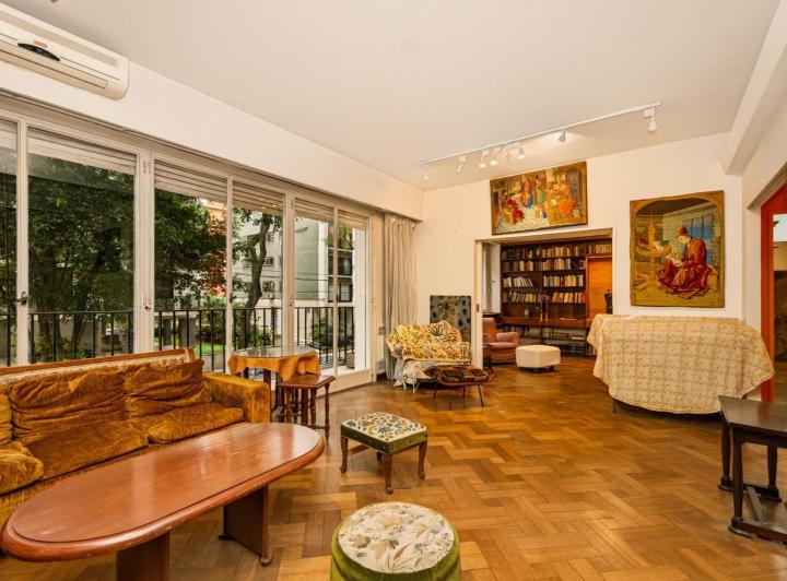 Departamento · 175m² · 5 Ambientes · 1 Cochera