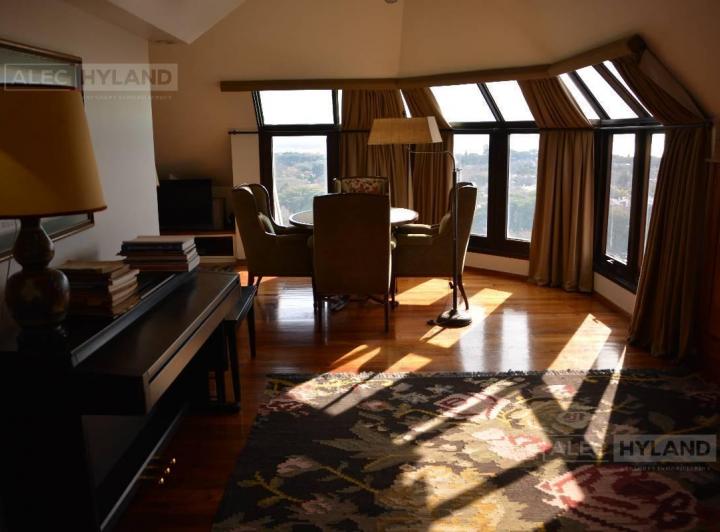 Departamento · 292m² · 6 Ambientes · 3 Cocheras