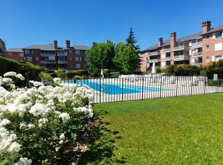 Departamento · 75m² · 3 Ambientes · 1 Cochera