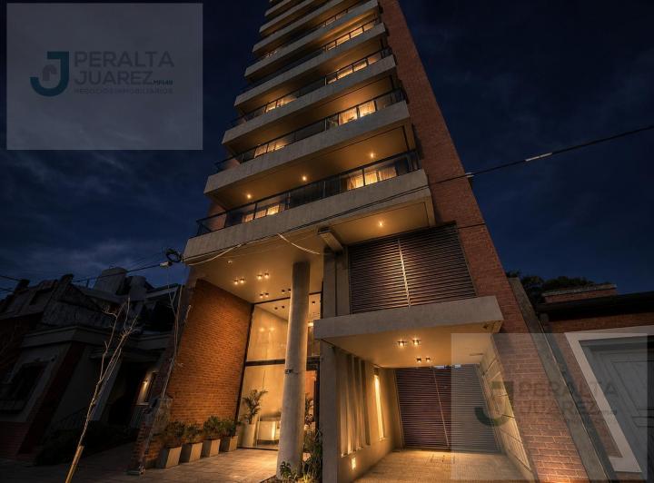 Departamento · 102m² · 4 Ambientes · 1 Cochera