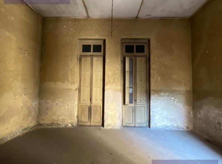 Casa · 225m² · 6 Ambientes