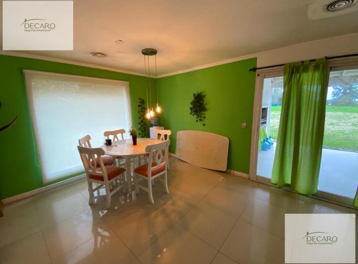 Casa · 290m² · 5 Ambientes · 4 Cocheras