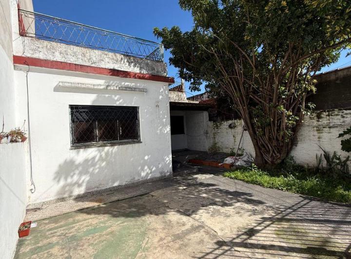 Casa · 60m² · 3 Ambientes · 1 Cochera