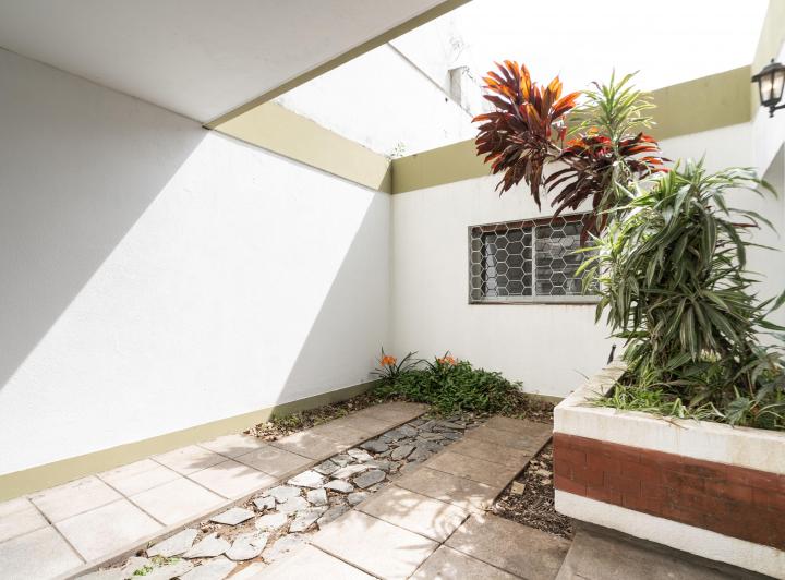Casa · 85m² · 4 Ambientes · 1 Cochera
