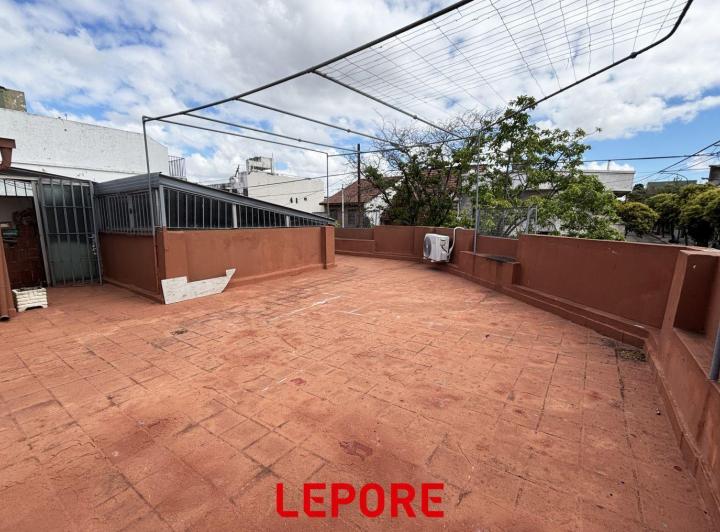 Casa · 71m² · 3 Ambientes · 1 Cochera