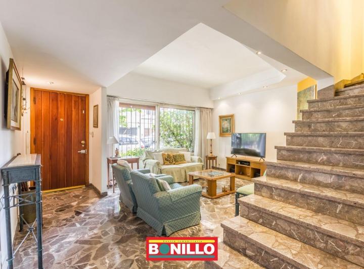 Casa · 132m² · 4 Ambientes · 1 Cochera