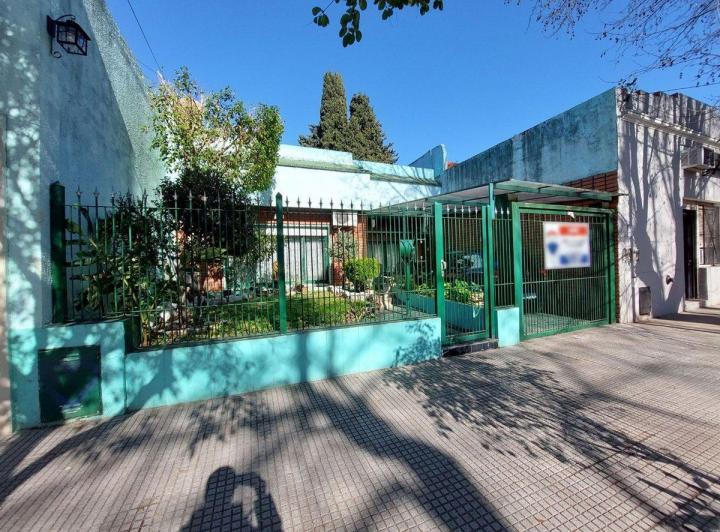Casa · 125m² · 4 Ambientes · 1 Cochera