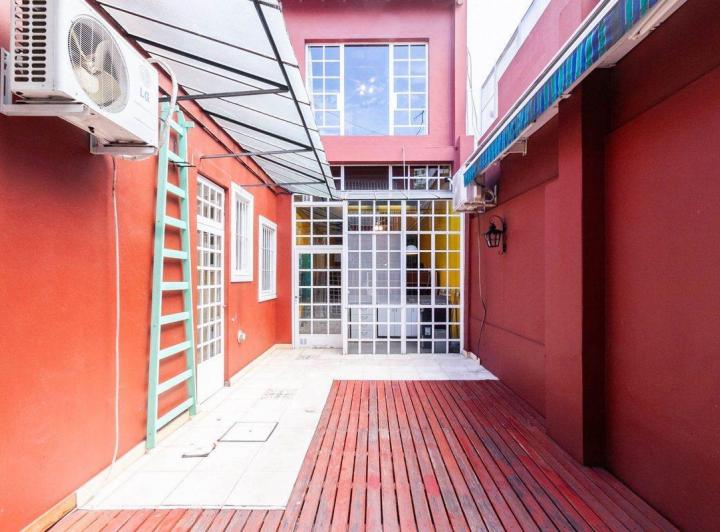 Casa · 268m² · 7 Ambientes