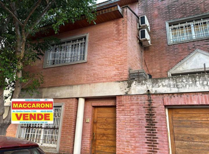 Casa · 145m² · 4 Ambientes · 1 Cochera