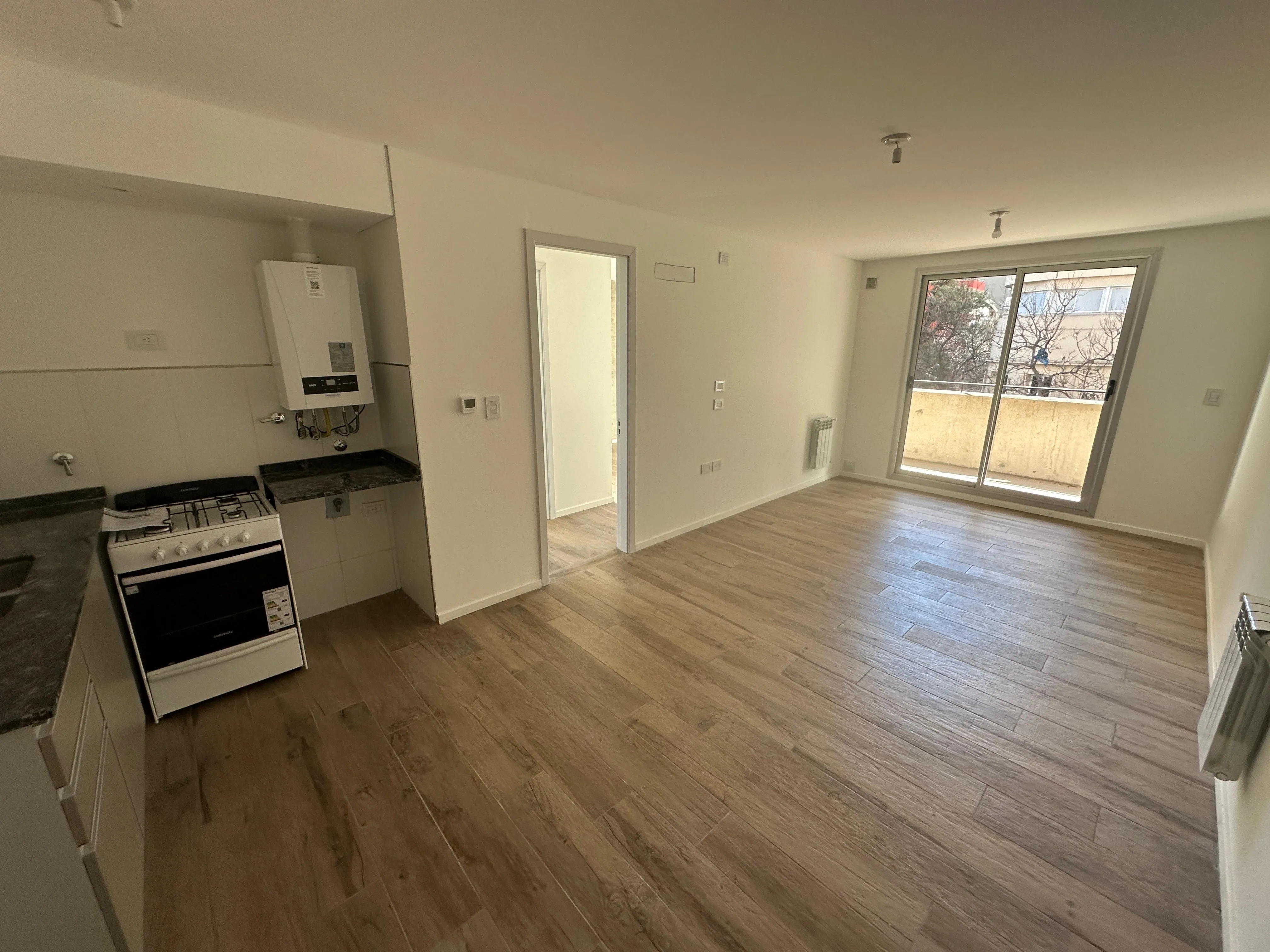 A ESTRENAR - DPTO 1 DOR CON BALCON - ESTRADA ESQUINA BUENOS AIRES