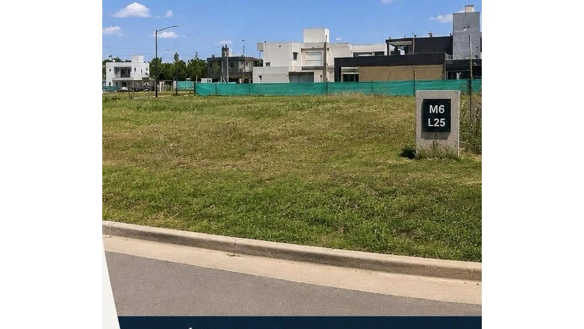 SE VENDE TERRENO ABRAS DE MANANTIALES