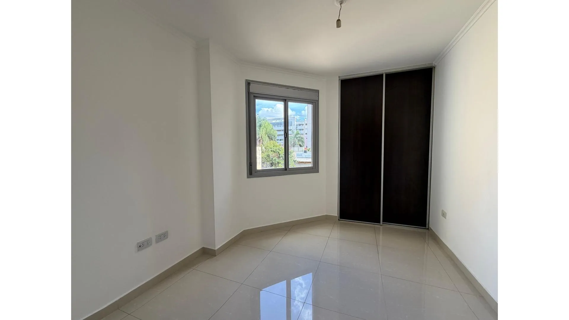 COFICO, JERONIMO LUIS DE CABRERA, UN DORMITORIO, BALCON.