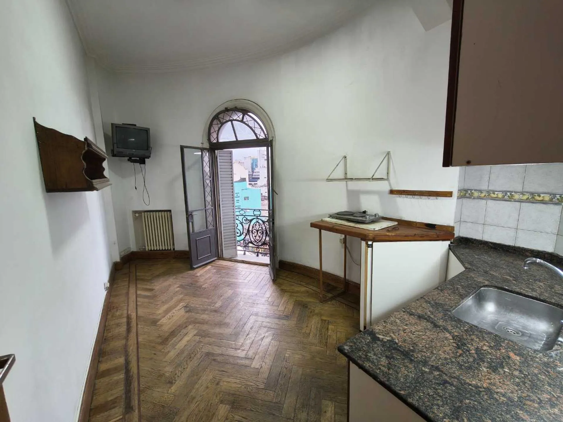 DEPARTAMENTO CENTRO CORDOBA 1 DORMI BALCON PISO 4º IDEAL IVERSION REMODELACION VENTA