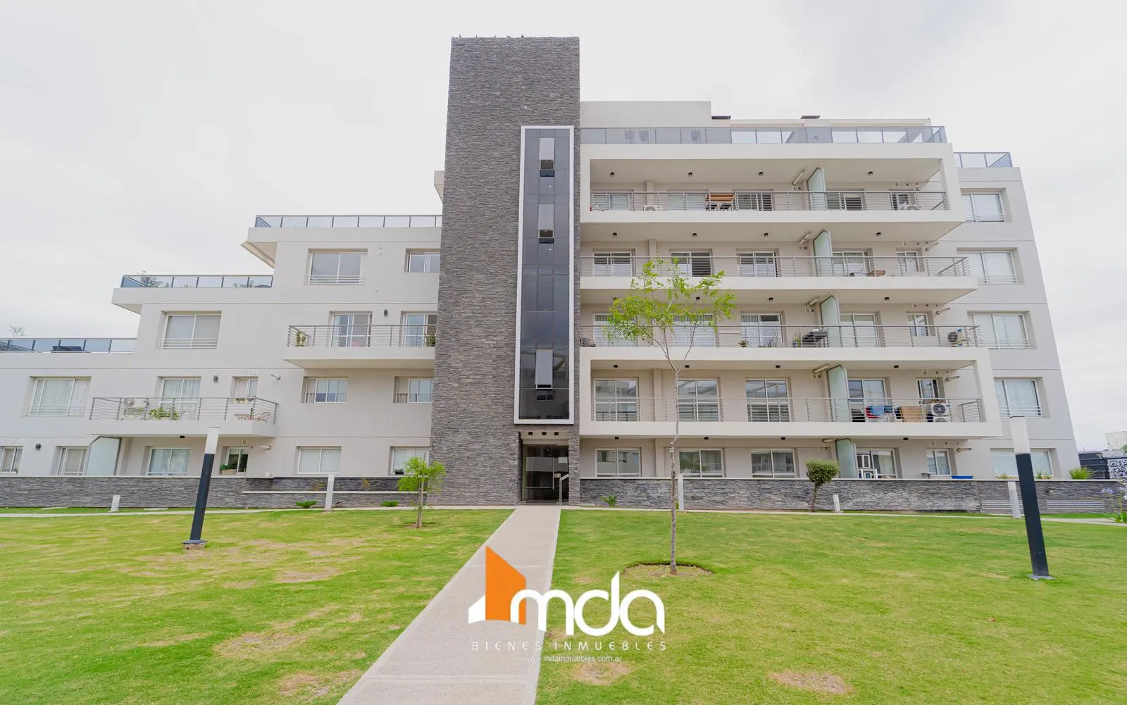 Departamento en venta Fontanas del Sur II