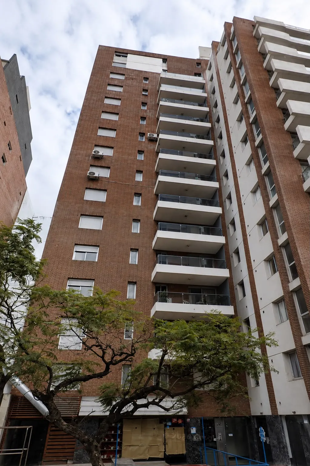 ALQUILO DPTO. 1 DORM. BALCON. PISO 8. TRANSITO CACERES 426, B° NUEVA CÓRDOBA