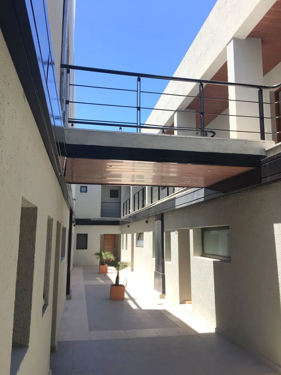 Valle Escondido Cjo. Tamar A 250mts Hola Valle,  Dpto 1 Dormitorio Ideal Persona sola - también apto oficina.