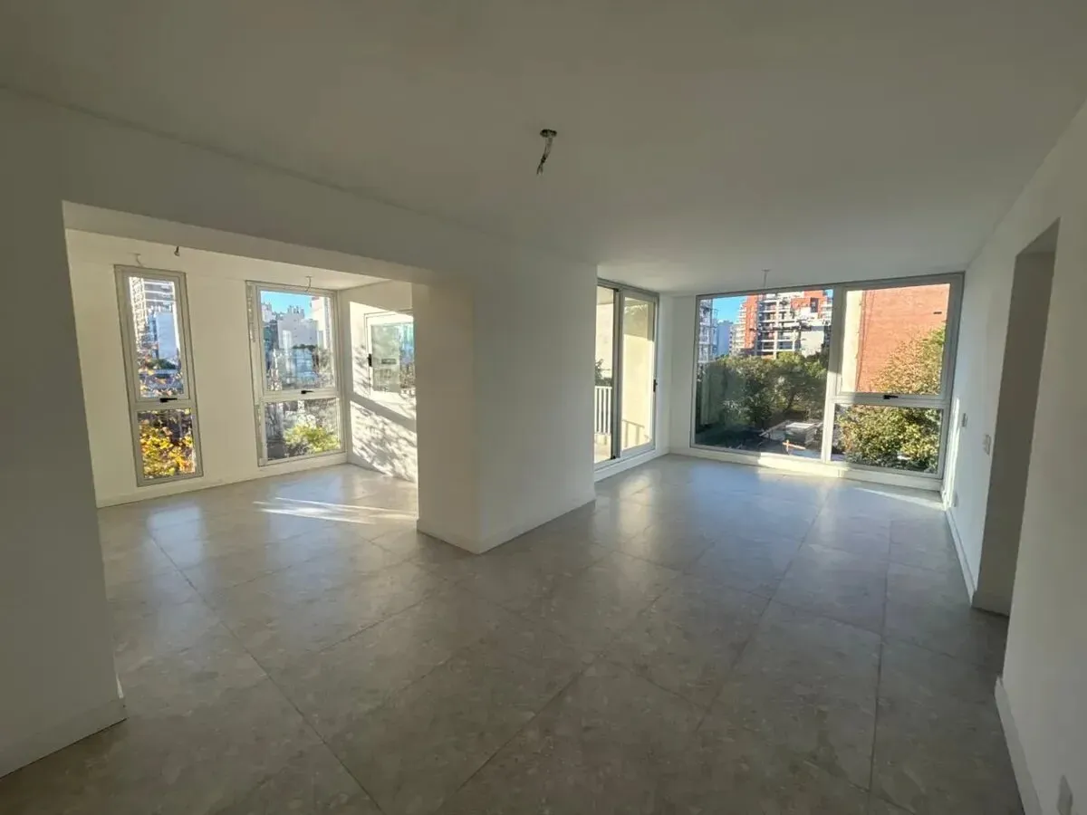 Departamento  3 Amb Con Terraza Y Quincho - Excelente Ubicación - No Apto Crédit...
