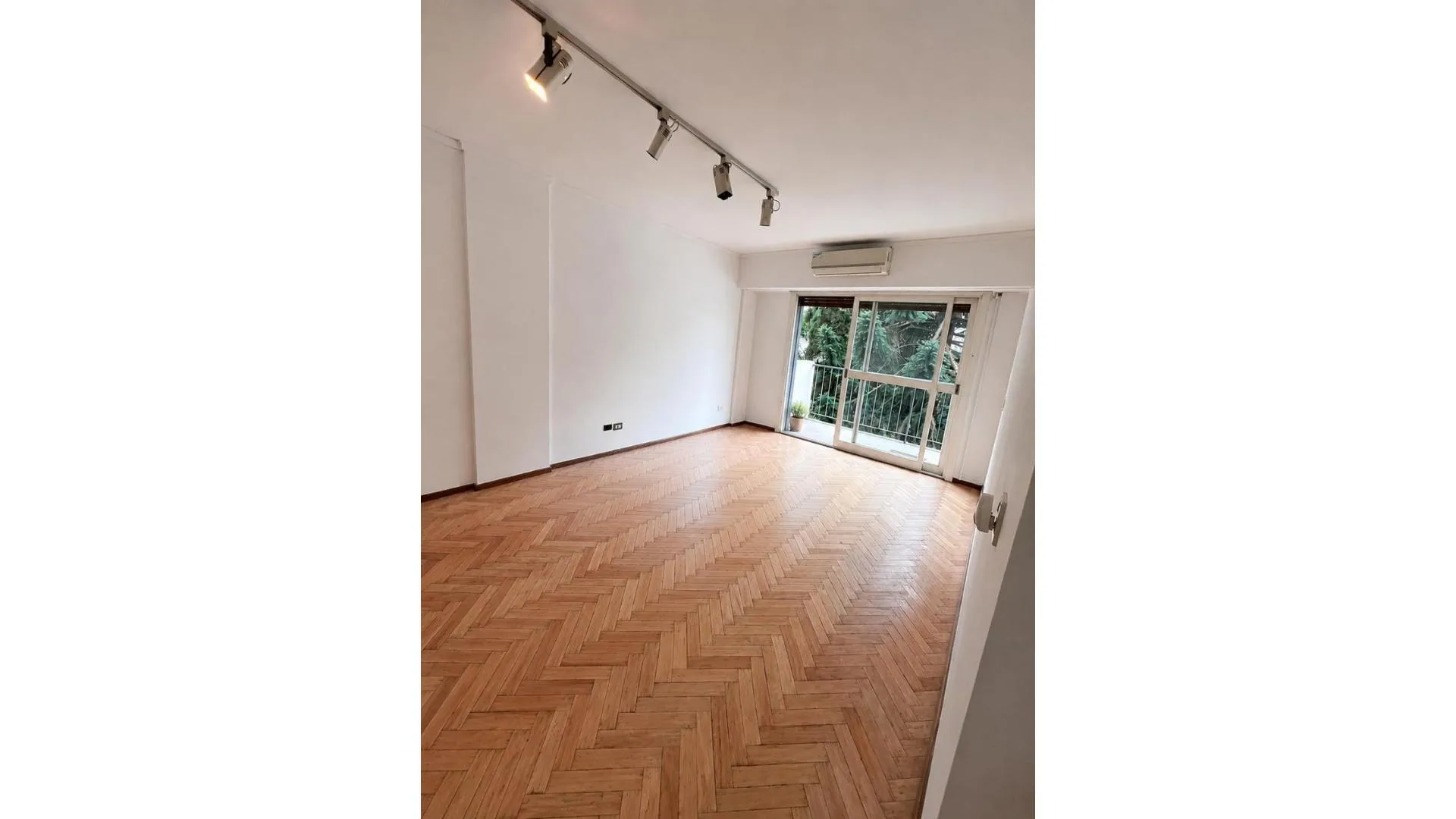 PALERMO - Aráoz 2800 - 4 ambientes VENTA