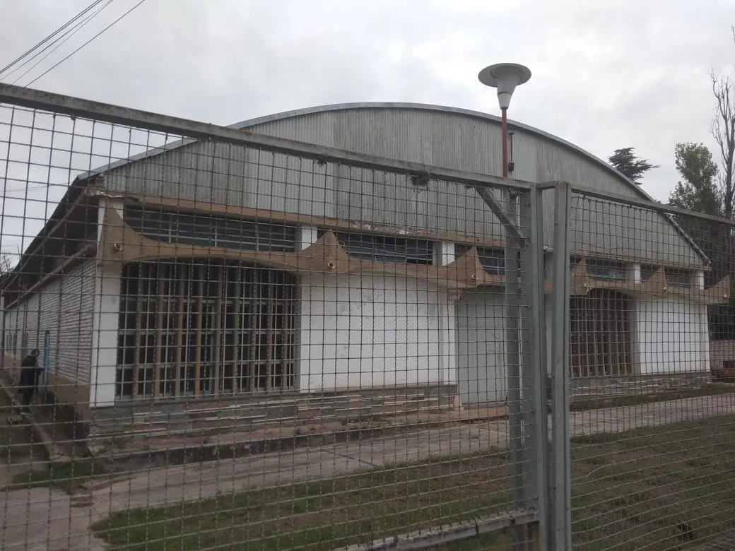 GALPÓN INDUSTRIAL EN VENTA SOBRE BV. LOS ALEMANES
