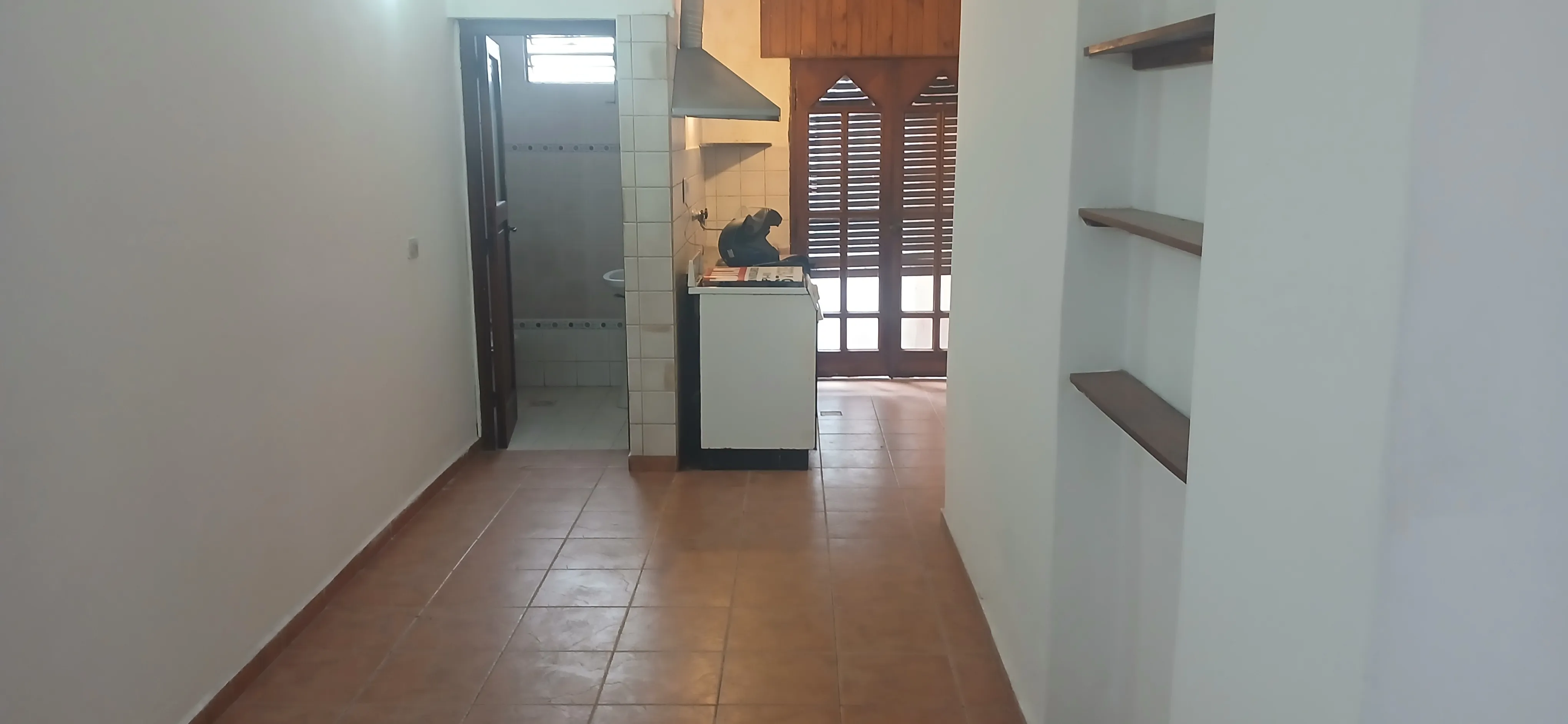 ALQUILER Dpto un dormitorio barrio Los Plátanos