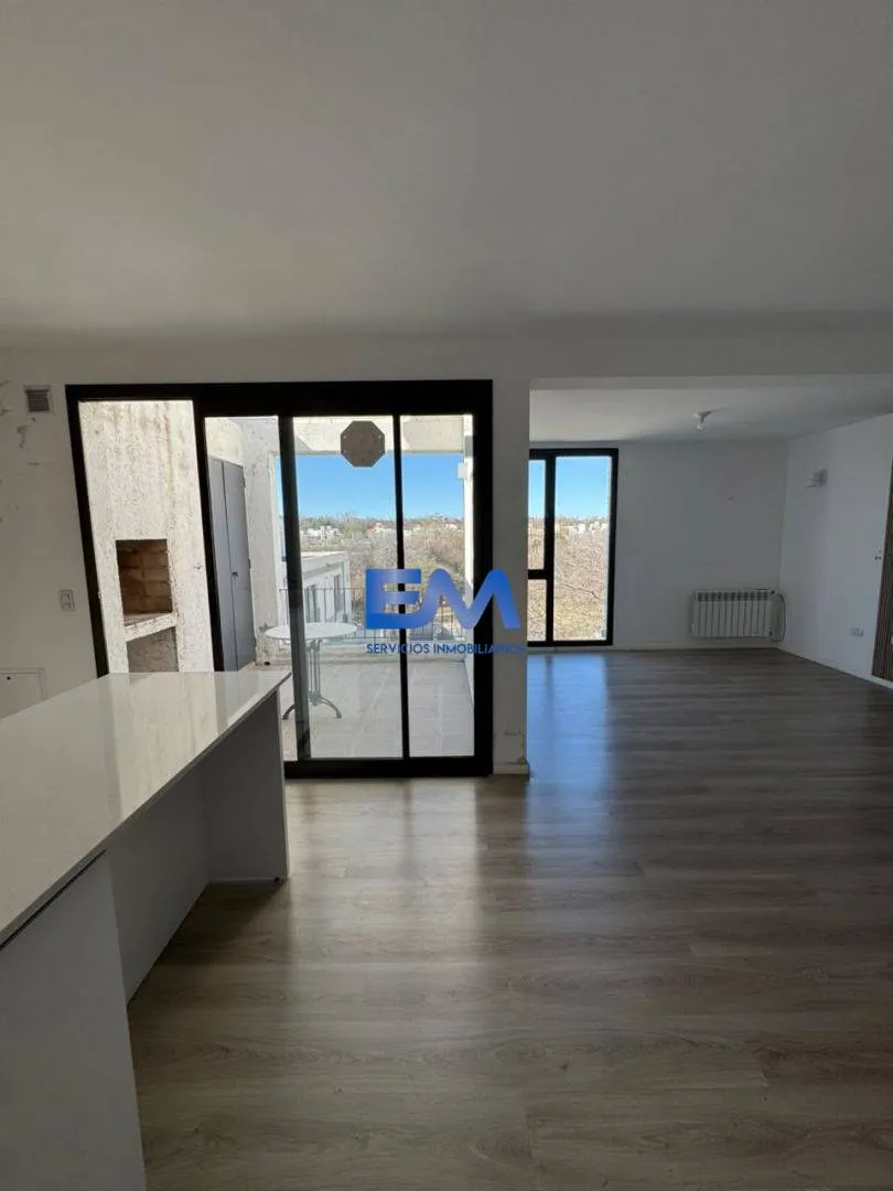 Vendo Departamento - 2 Dormitorios - Moderno - Costas de Manantiales