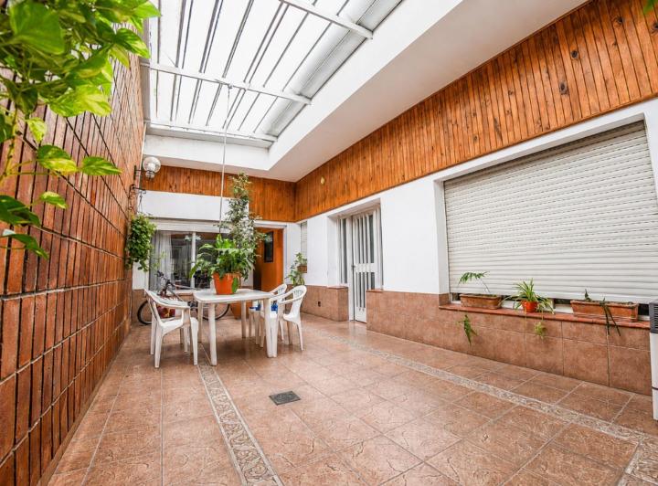 Casa · 183m² · 5 Ambientes · 1 Cochera