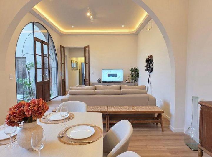 Casa · 204m² · 5 Ambientes · 1 Cochera