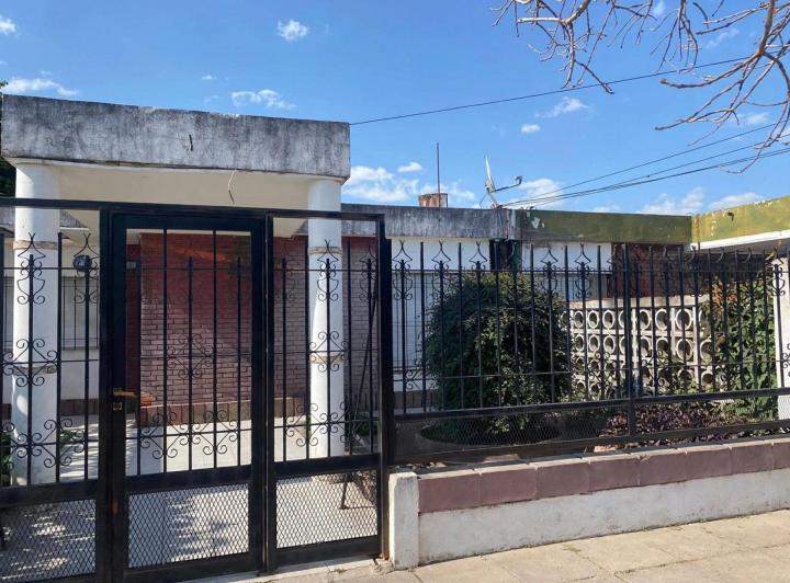 Casa · 73m² · 4 Ambientes · 1 Cochera