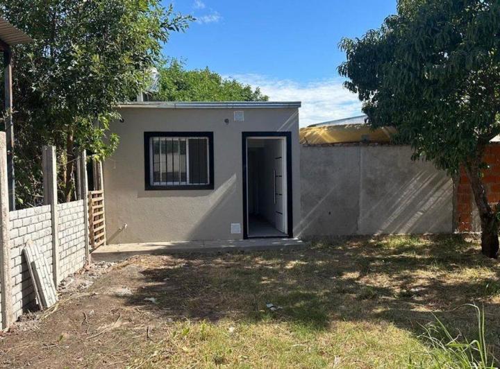 Casa · 30m² · 2 Ambientes · 1 Cochera