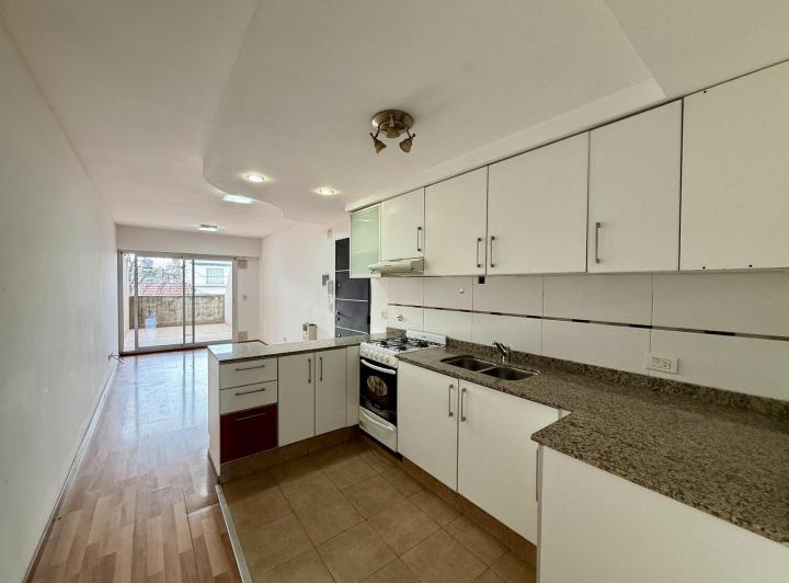 Departamento · 40m² · 2 Ambientes · 1 Cochera