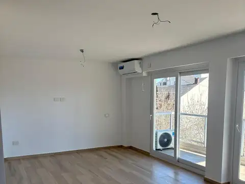Departamento en Venta en Coghlan, Capital Federal