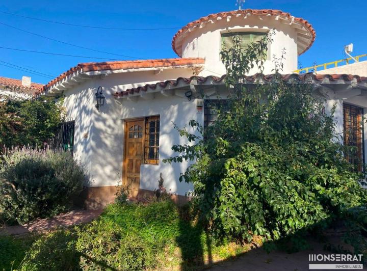 Casa · 171m² · 4 Ambientes · 2 Cocheras