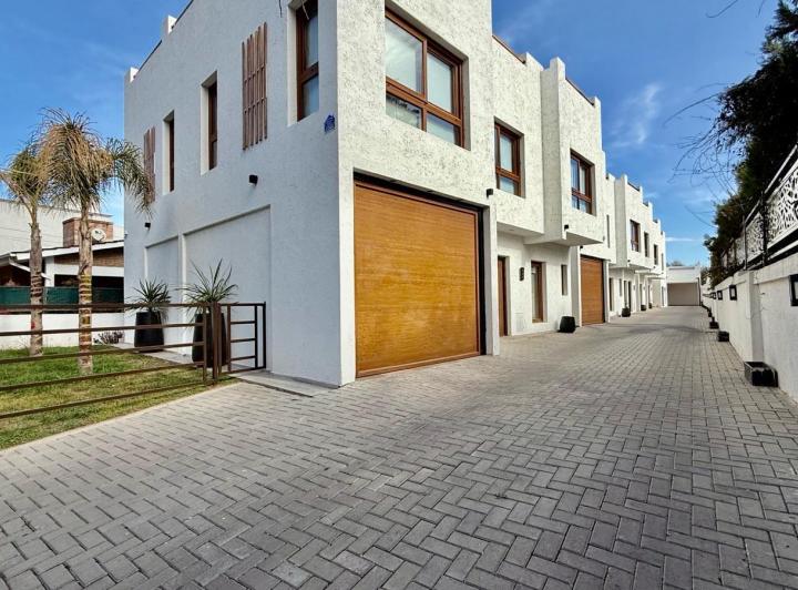 Departamento · 117m² · 4 Ambientes · 1 Cochera