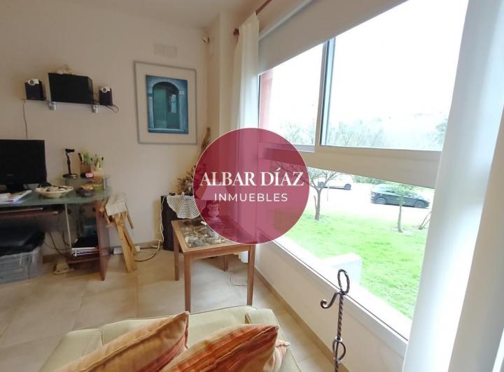 Departamento · 80m² · 5 Ambientes · 1 Cochera