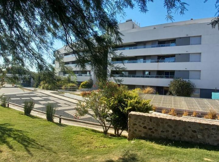 Departamento · 180m² · 10 Ambientes · 2 Cocheras