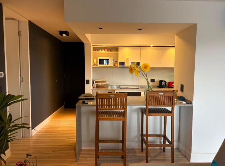 Departamento · 90m² · 4 Ambientes · 1 Cochera