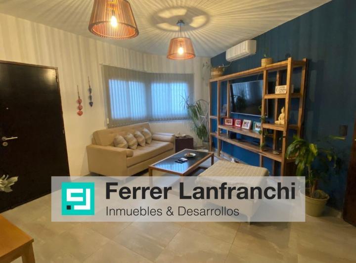 Casa · 160m² · 5 Ambientes · 1 Cochera