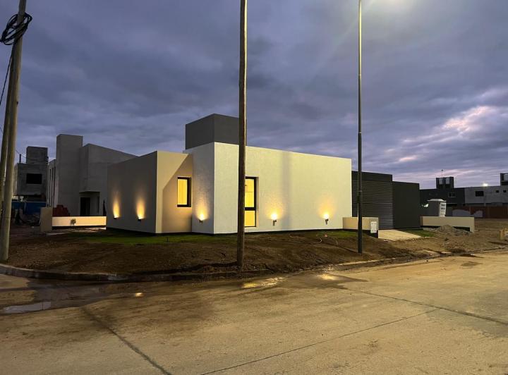 Casa · 120m² · 3 Ambientes · 1 Cochera