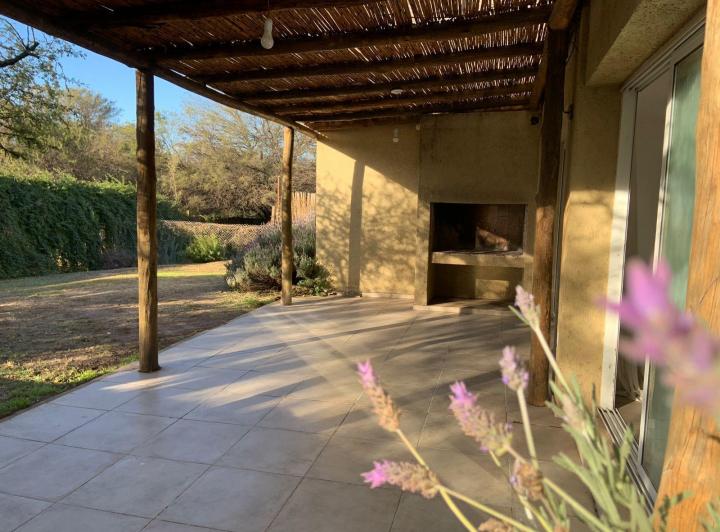 Casa · 137m² · 3 Ambientes · 2 Cocheras