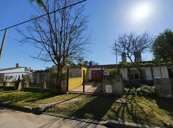 Casa · 122m² · 3 Ambientes · 1 Cochera