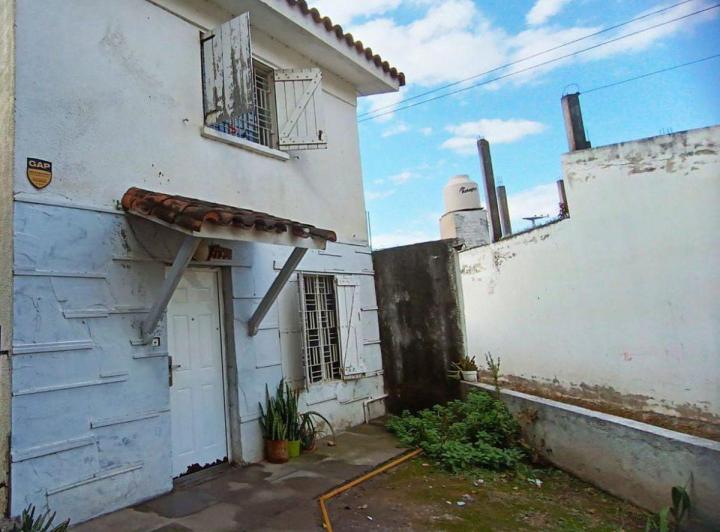 Casa · 105m² · 3 Ambientes · 1 Cochera