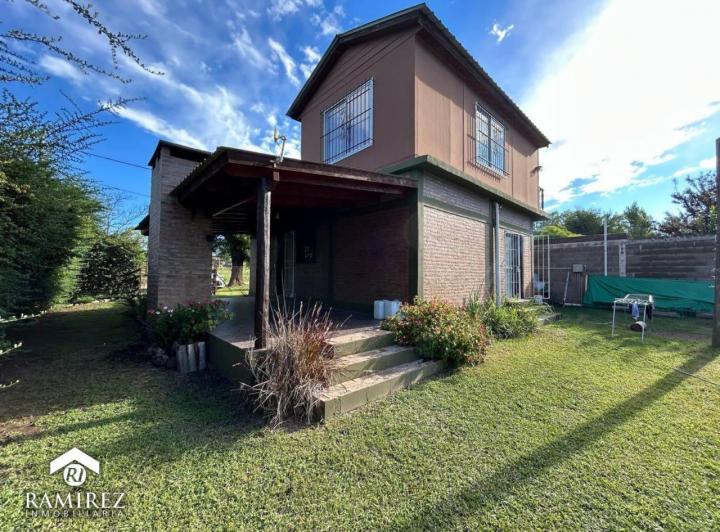 Casa · 806m² · 4 Dormitorios