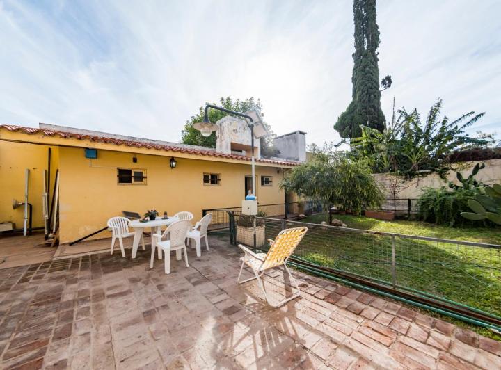 Casa · 229m² · 4 Ambientes · 2 Cocheras