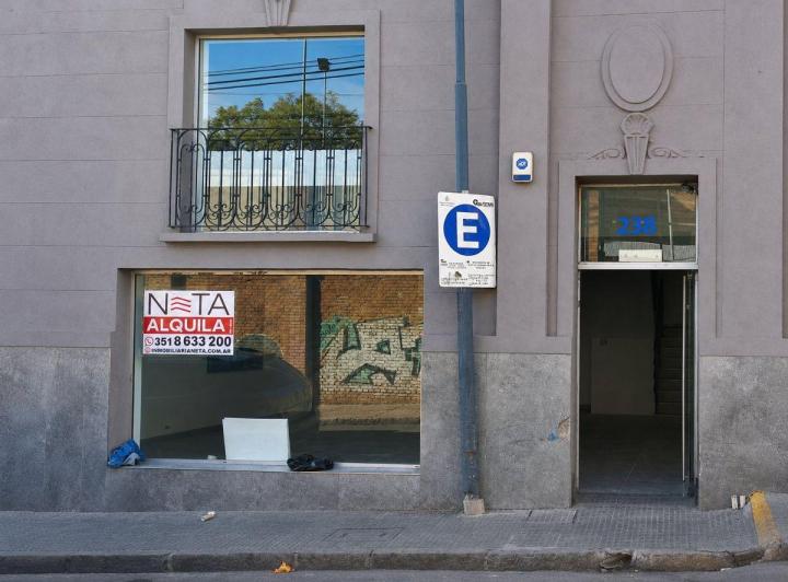 Local comercial · 105m² · 2 Ambientes