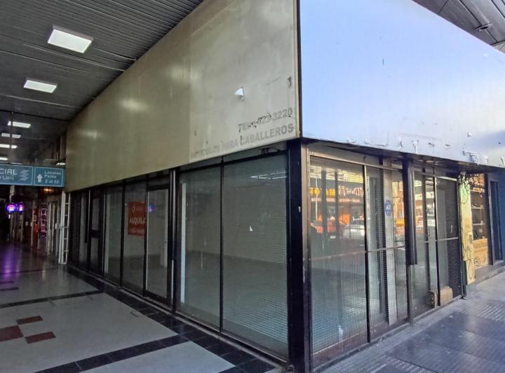 Local comercial · 70m² · 2 Ambientes